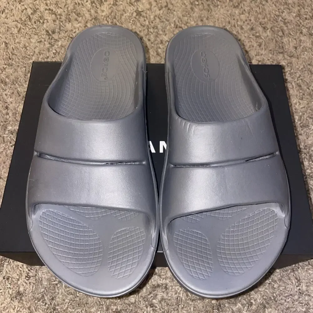 Oofos OOahh Recovery Slide Sandal Grey Men US 8 Womens US 10